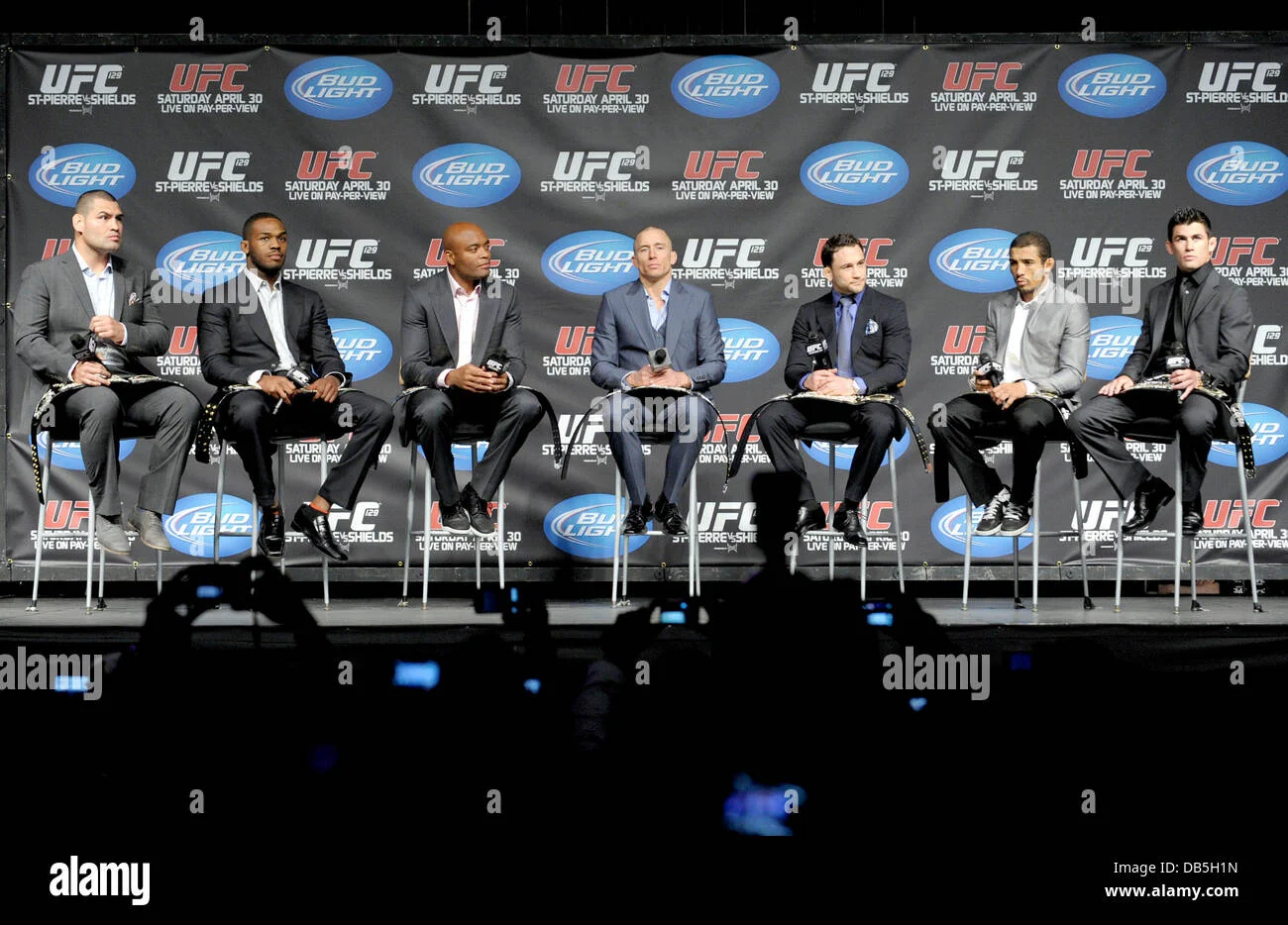 cain-velasquez-jon-jones-anderson-silva-georges-st-pierre-frankie-DB5H1N.webp