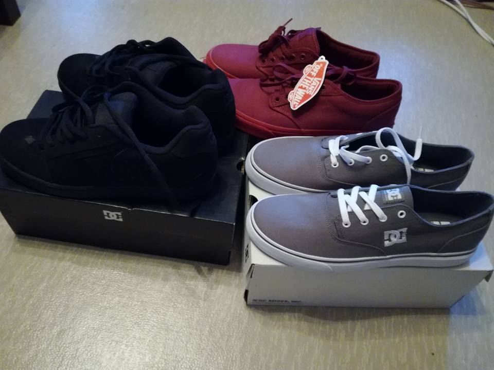 dc ja vans.jpg