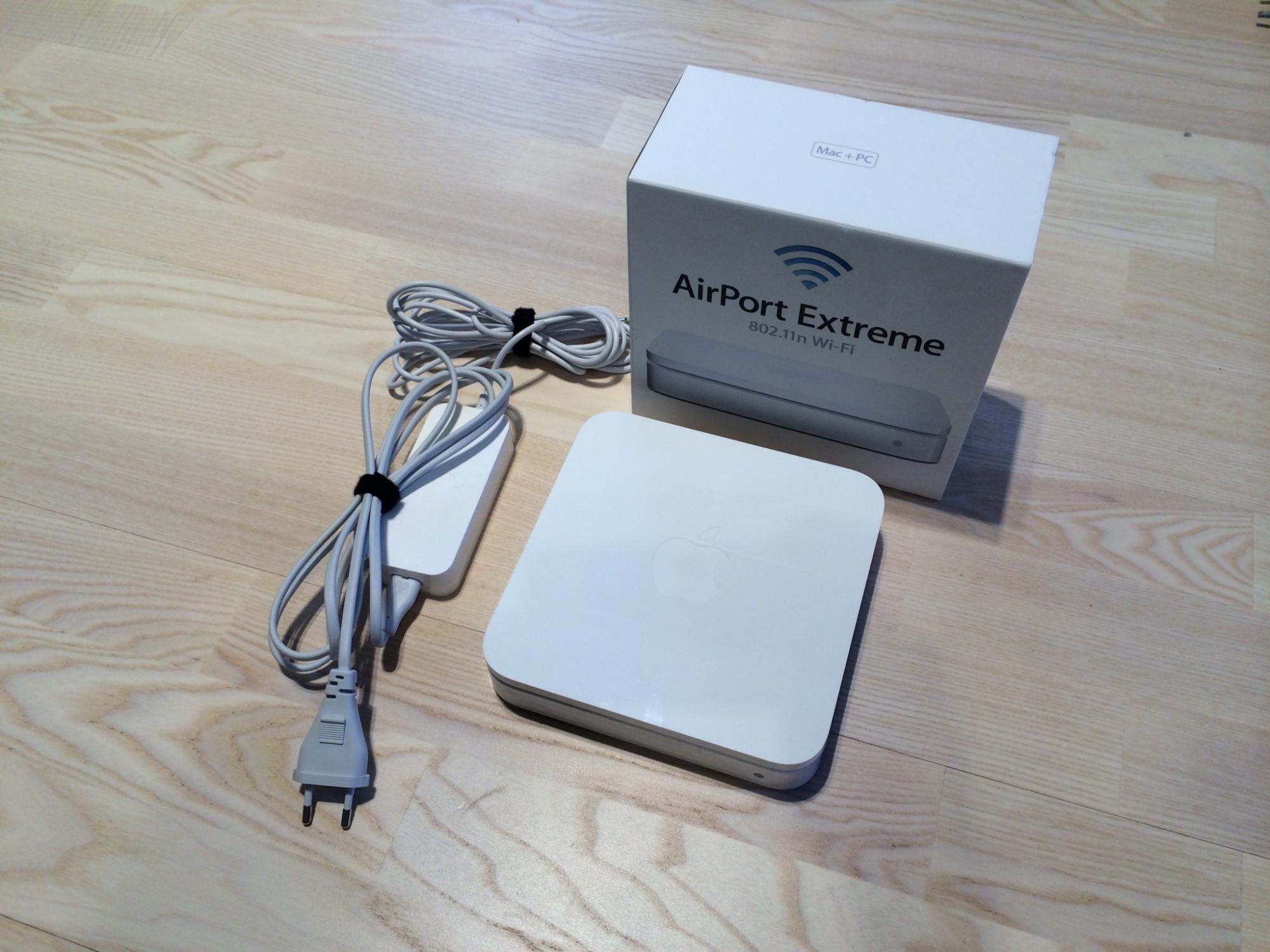 M: Apple Airport Extreme (5th gen, A1408) 