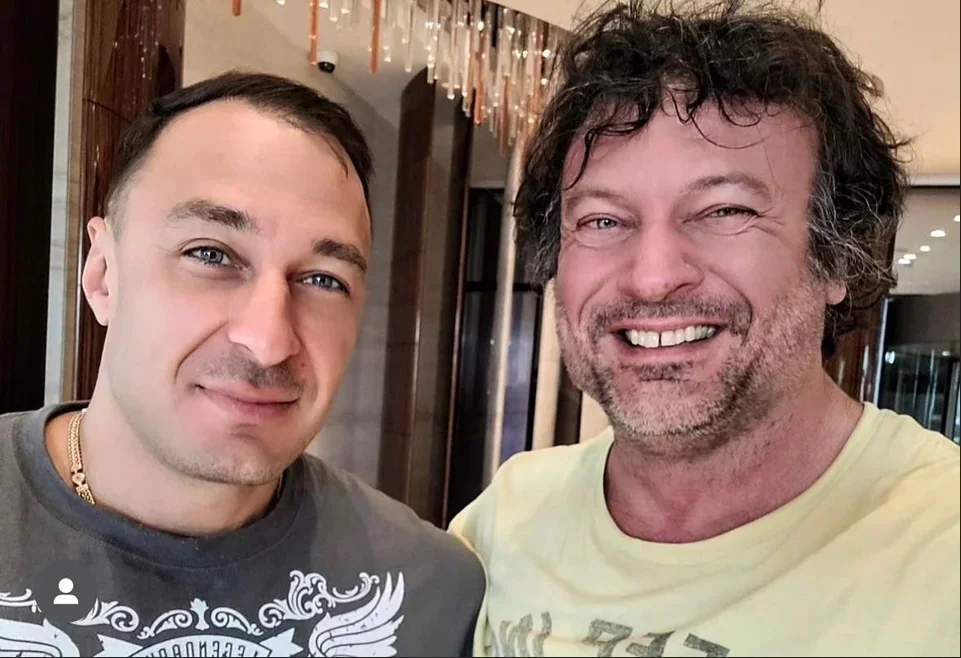 Larrat ja Voevoda.webp