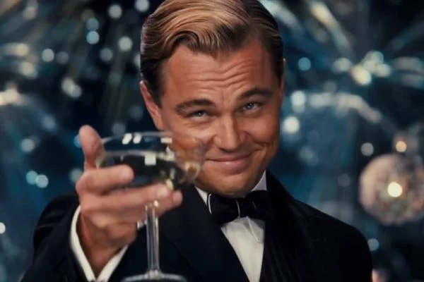 Leonardo-Dicaprio-Cheers.webp