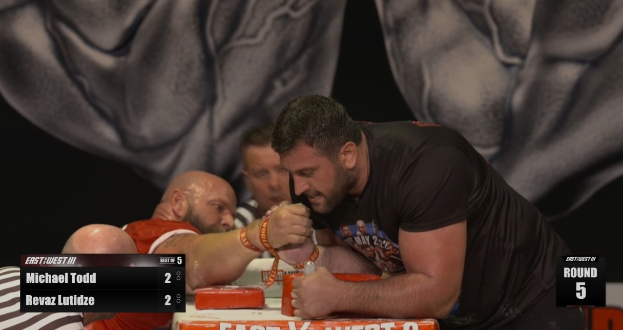 monster michael todd vs revaz lutidze armwrestling kädenvääntö armbrytning.jpg