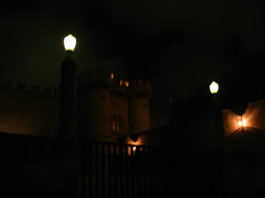 castle2.webp