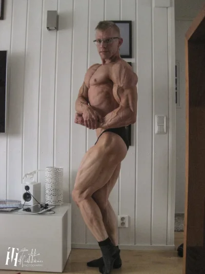 (12)m.webp (12)m.webp