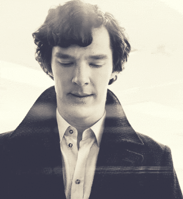 Benedict-Sherlock-awesomeness-benedict-cumberbatch-32842019-459-500.gif