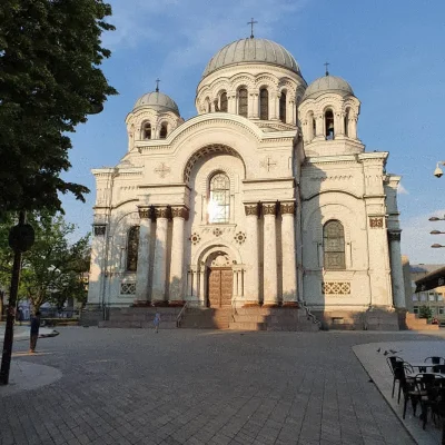 IMG_20190612_204700_456.webp IMG_20190612_204700_456.webp