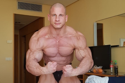 ifbb_elitepro_michal_krizo_44663746_2243669799251506_4253976090844223157_n.png