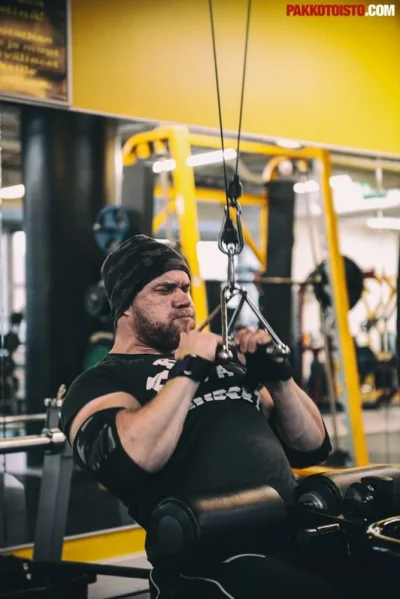 800_2495-684x1024.webp 800_2495-684x1024.webp