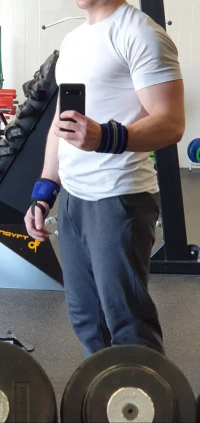 Screenshot_20200405-092018_Gallery~01.webp Screenshot_20200405-092018_Gallery~01.webp