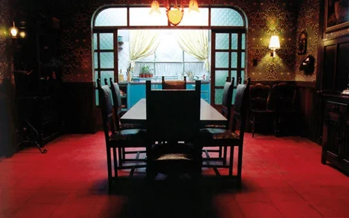 two_sisters-04.jpg two_sisters-04.jpg