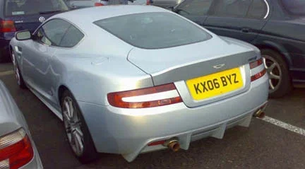 aston_martin_dbs_spy_car_01..webp