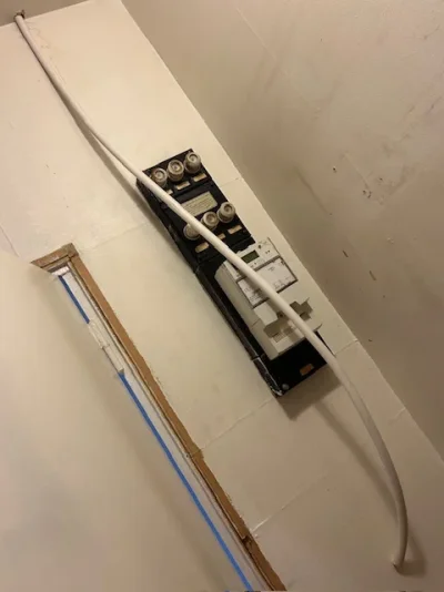 IMG_7998.webp IMG_7998.webp