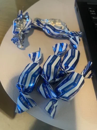 IMG_7993.webp IMG_7993.webp