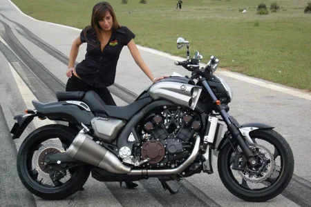 yamaha-vmax.webp yamaha-vmax.webp