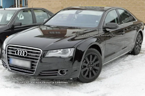 audi-s8-f34-1600-thumb-717x477.webp