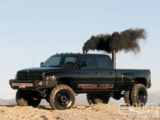 0808_8l_09_+1998_dodge_ram_3500_crew_cab+left_side_view.webp