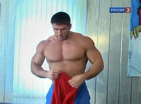 Dmitry-Klokov-Yoked-Swole-Muscle.webp