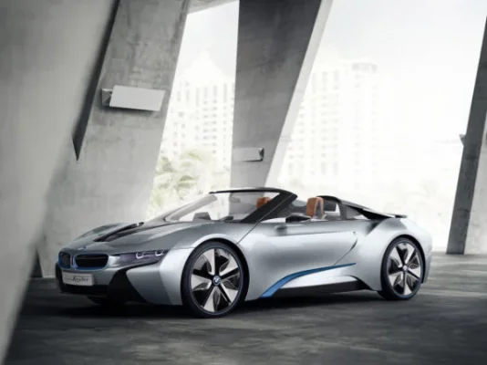 01-bmw-i8-spyder.webp