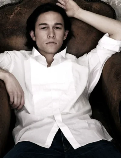 10+Joseph+Gordon+Levitt+photo.webp