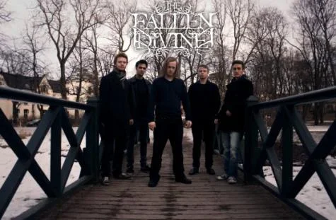 fallendivine2012.webp