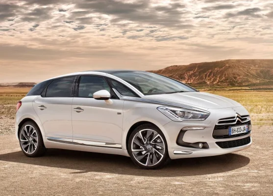 citroen-ds5-01.webp