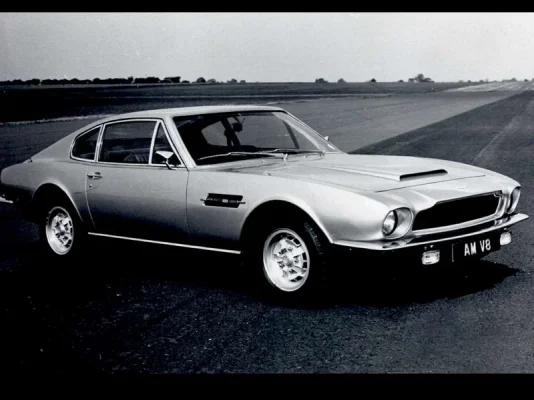 1973_Aston-Martin-V8.webp