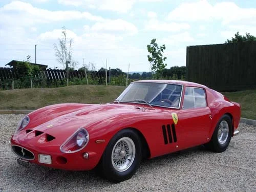 ferrari-250-gto-wallpaper-4.webp