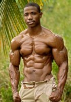 Bodybuilder-725996.jpg