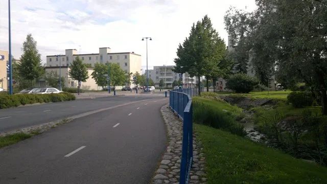 06082012785 (2).webp