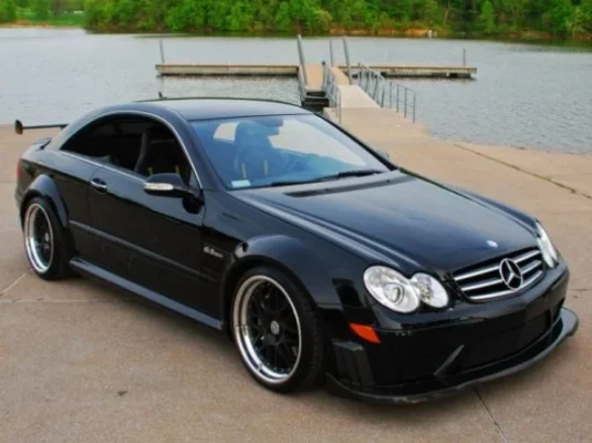 Mercedes-Benz-CLK-63-AMG-Coupe-1.webp