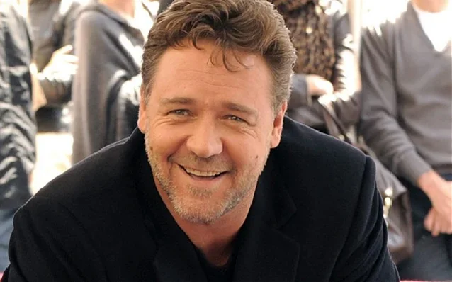 russell-crowe_1098048a.webp