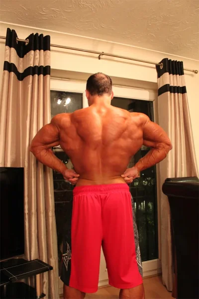 GEE_BACK_1.webp GEE_BACK_1.webp