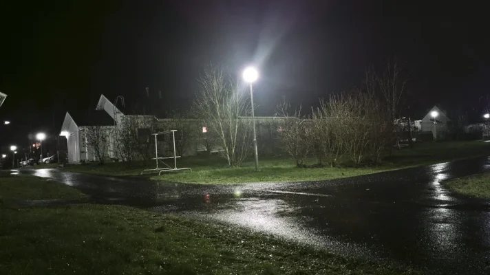 8175802044_e27bcc1fb9_b.webp 8175802044_e27bcc1fb9_b.webp