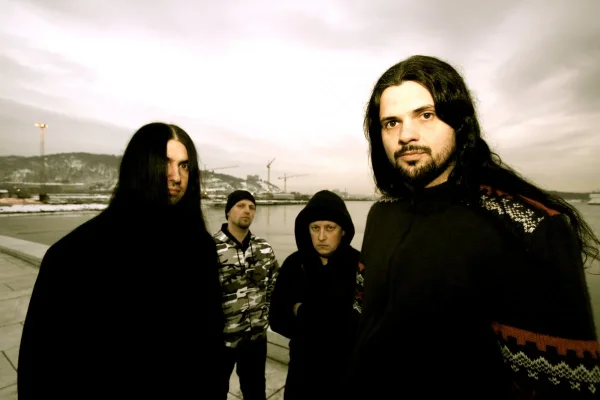 img_4823.webp img_4823.webp