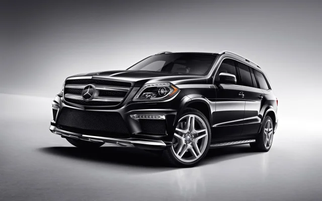 2013_mercedes-benz_gl550_4matic.webp