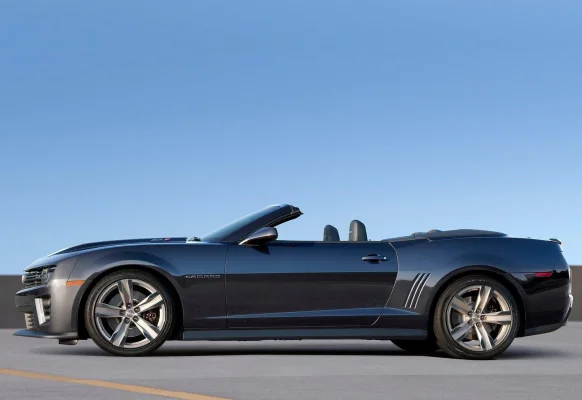 Chevrolet-Camaro-ZL1-Convertible-2013-side-view.webp