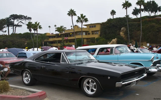 1968_dodge_charger_-_black_-_fvr_2_.webp