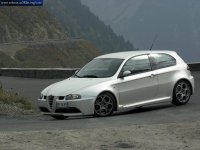 alfa_romeo_147_gta_14_2002-8.jpg