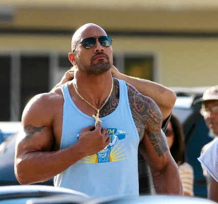 dwayne johnson images 978 x 918.webp