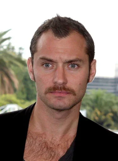 jude-law-mustasch.webp