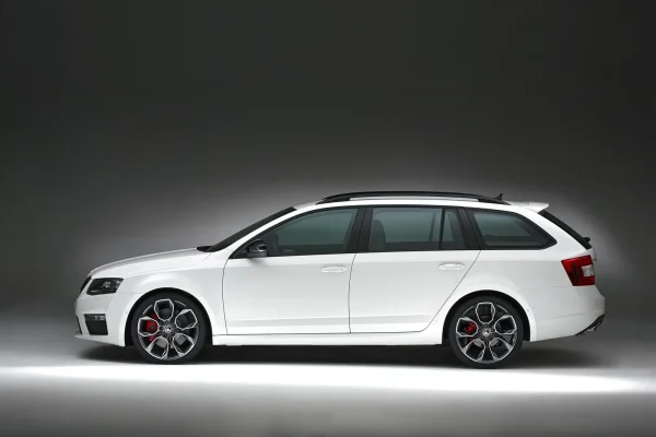 skoda-octavia-rs-2013-4.webp