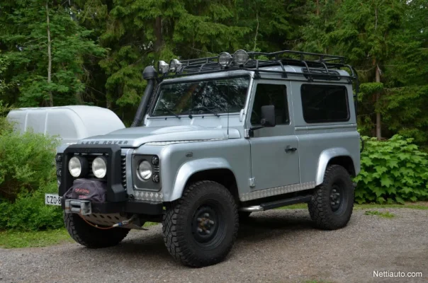 land-rover-defender-5667129_l_a3dc65d9120c8c48.webp