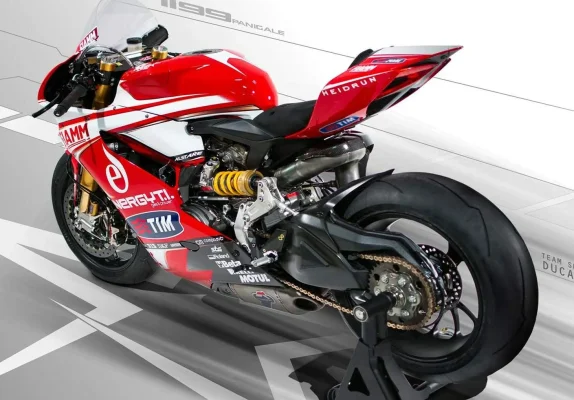 Ducati-1199-Panigale-R-2013.webp Ducati-1199-Panigale-R-2013.webp