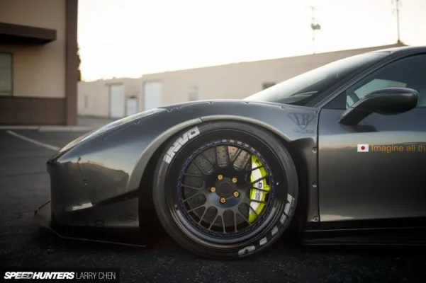 Larry_Chen_Speedhunters_Liberty_walk_Ferrari_458-20-800x533.webp