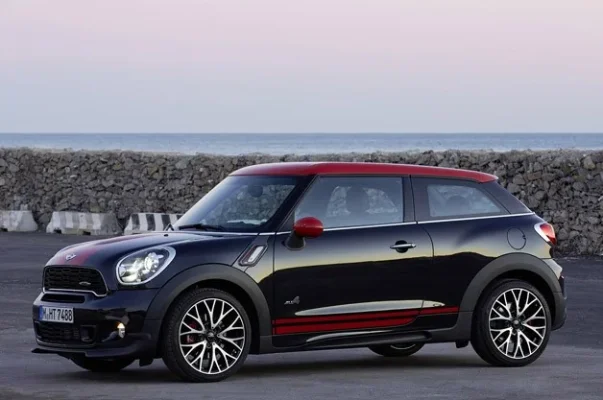 2014-mini-jcw-paceman-all4-fd.webp