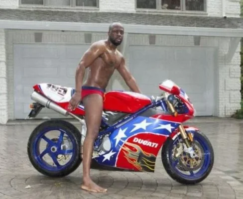 wyclef-jean-gay.webp