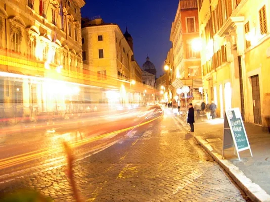 Roma_night.webp