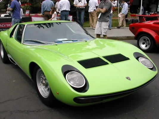 Lamborghini_Miura_P400SV.webp