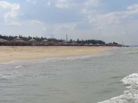 hue beach 2.webp hue beach 2.webp