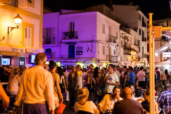 Pakkis yöelämä-12.webp Pakkis yöelämä-12.webp